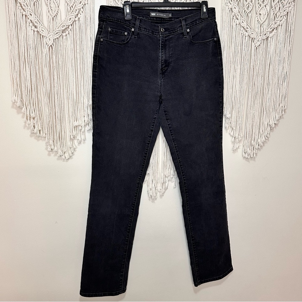Levi's Women's Dark Wash Straight Leg Jeans